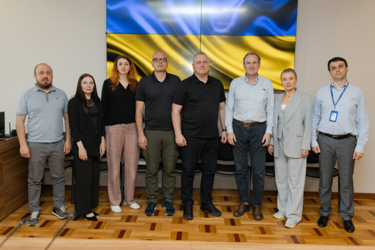 Підтримка ветеранів, ВПО та громад: Начальник Полтавської ОВА зустрівся з головою Місії МОМ в Україні
