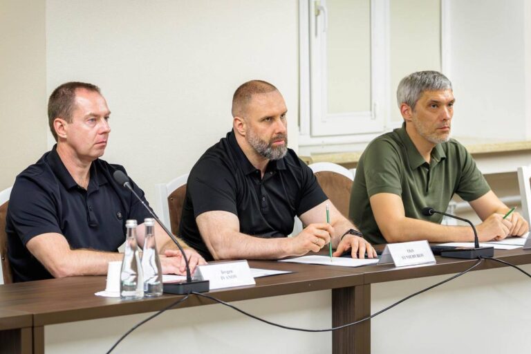Начальник ХОВА провів робочу зустріч із Надзвичайним і Повноважним Послом Французької Республіки в Україні