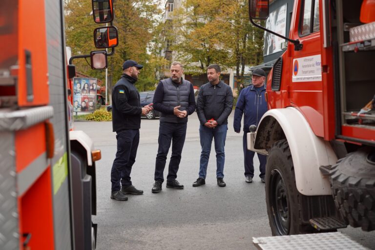 Чернігівщина отримала спецтехніку від німецьких партнерів з округу Зегеберг
