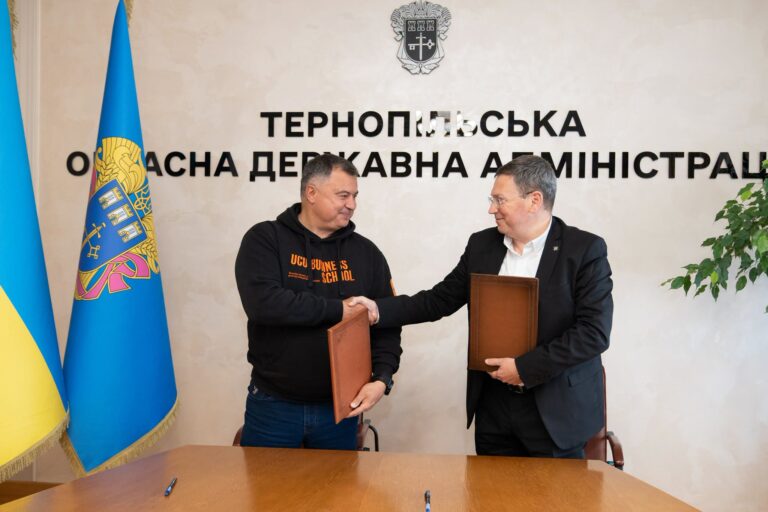 ТНПУ та Тернопільська ОВА підписали меморандум про підтримку ветеранів